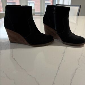 Sole Society Black Suede Wedge Boots